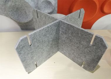 El escritorio acústico modular ajustable de los muebles de oficinas de la altura divide 40 colores